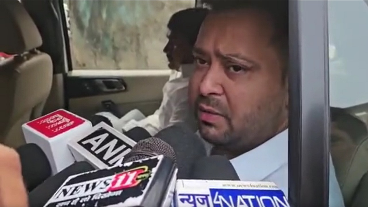'सम्राट चौधरी अज्ञानी और ट्रांसफर-पोस्टिंग का चल रहा धंधा': तेजस्वी यादव का बिहार सरकार पर तीखा हमला 'सम्राट चौधरी अज्ञानी और ट्रांसफर-पोस्टिंग का चल रहा धंधा': तेजस्वी यादव का बिहार सरकार पर तीखा हमला