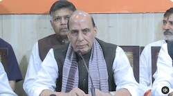 'सत्ता हासिल करने के लिए रची जा रही साजिश'...दिल्ली प्रदर्शन के बाद रक्षा मंत्री राजनाथ सिंह का विपक्ष पर बड़ा राजनीतिक प्रहार