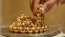 Gold Price: महंगाई के 'दर्द' से उबर रहा सोना-चांदी? लगातार दूसरे दिन देखी तेजी; आज चढ़कर यह हो गया रेट