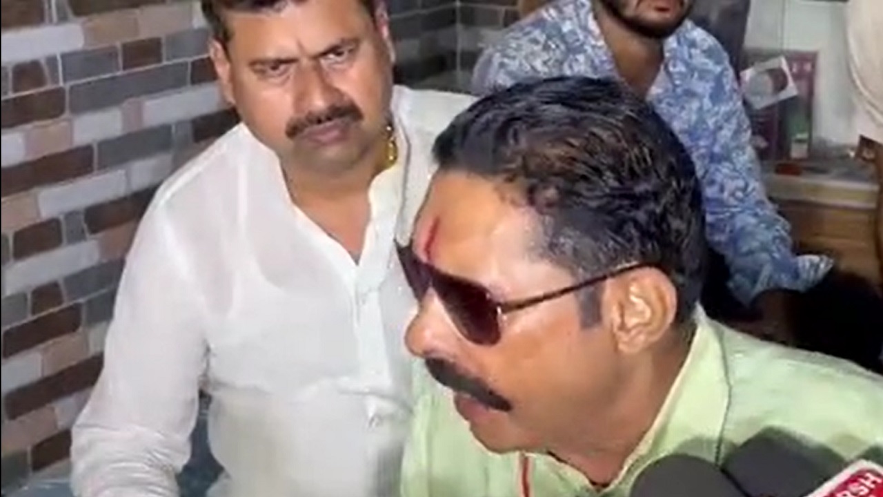 अनंत सिंह का यू-टर्न: जदयू विधायक बोले- 'गलत चलाया गया हमारा बयान, लालू राज में मारे गए थे मेरे 9 आदमी' अनंत सिंह का यू-टर्न: जदयू विधायक बोले- 'गलत चलाया गया हमारा बयान, लालू राज में मारे गए थे मेरे 9 आदमी'