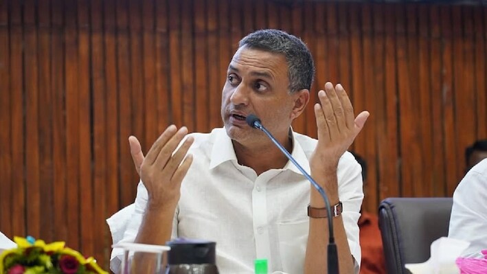 'नौकर को भ्रम हो गया है कि वही हुक्मरान है', RJD सांसद सुधाकर सिंह ने अधिकारी कुंदन कृष्णन के नोटिस पर सीएम सम्राट चौधरी को घेरा