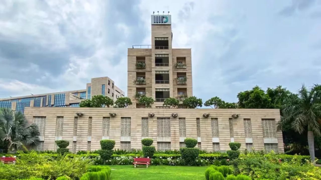 हर महीने मिलेंगे 60,000! IIIT दिल्ली में PhD एडमिशन शुरू, नोट करें अप्लाई करने की डेट हर महीने मिलेंगे 60,000! IIIT दिल्ली में PhD एडमिशन शुरू, नोट करें अप्लाई करने की डेट