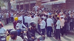 जयपुर परकोटे में वन-वे ट्रैफिक का विरोध: 400 से ज्यादा दुकानें बंद, व्यापारियों ने दी आंदोलन की चेतावनी