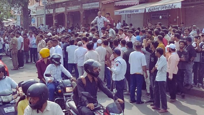 जयपुर परकोटे में वन-वे ट्रैफिक का विरोध: 400 से ज्यादा दुकानें बंद, व्यापारियों ने दी आंदोलन की चेतावनी