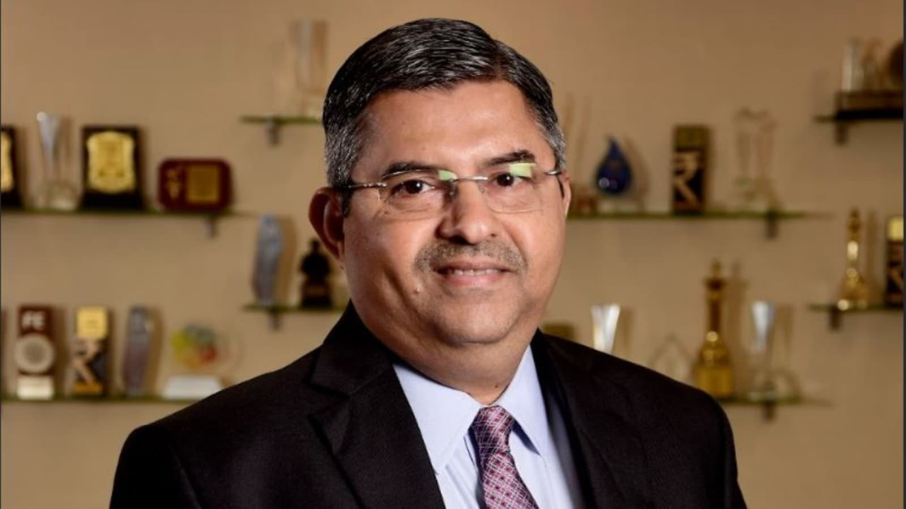 HDFC Bank Leadership Shift: HDFC बैंक में बड़ा बदलाव, अनूप बागची के CEO पद संभालने से पहले डिप्टी MD कैजाद भरूचा ने दिया इस्तीफा HDFC Bank Leadership Shift: HDFC बैंक में बड़ा बदलाव, अनूप बागची के CEO पद संभालने से पहले डिप्टी MD कैजाद भरूचा ने दिया इस्तीफा