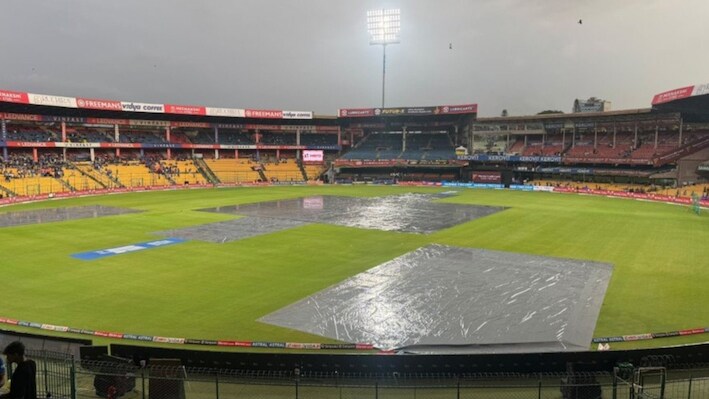 भारत बनाम वेस्टइंडीज: बेंगलुरु में बारिश बनी विलेन, कितने बजे तक शुरू नहीं हुआ मैच तो हो जाएगा रद्द?