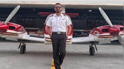 20 बैकलॉग, पिता की मौत, जोमैटो की डिलीवरी... फिर भी नहीं टूटा हौसला, अब पायलट बन सपनों को दी उड़ान