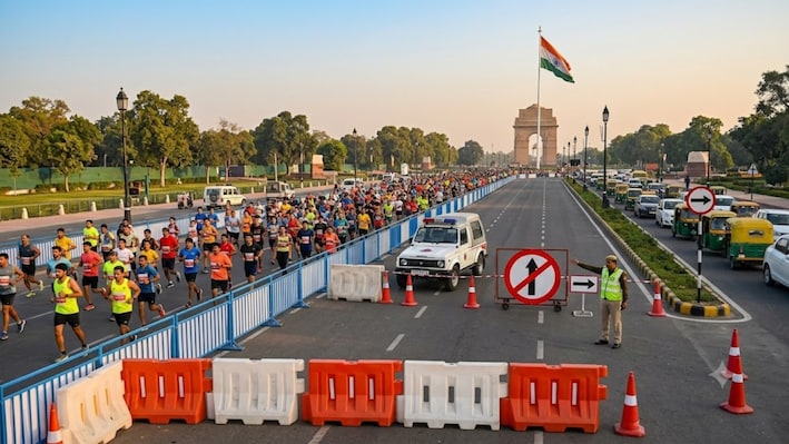 Delhi ट्रैफिक एडवाइजरी: हाफ मैराथन के चलते ये रास्ते रहेंगे बंद, रूट डायवर्जन लागू; यहां देखें लिस्ट