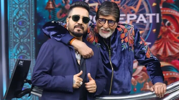 अमिताभ बच्चन ने भेजा गुड मैसेज और मैं बेड पर कूदने लगा... मीका सिंह की फनी कहानी सुन लोटपोट हो गए बिग बी