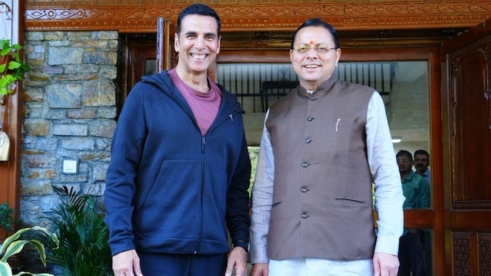 सीएम धामी से मिले खिलाड़ी कुमार: उत्तराखंड में नई फिल्म नीति पर चर्चा के बीच योग नगरी ऋषिकेश में शूटिंग