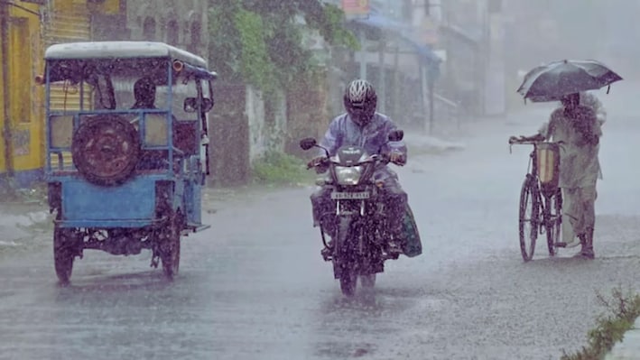 राजस्थान में मौसम ने ली करवट: इन 5 जिलों में बारिश का ऑरेंज-येलो अलर्ट, जानें अपने शहर का हाल