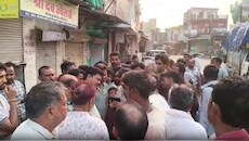 कोटा में ज्वेलर्स की दुकान पर लाखों की चोरी: महज 3 मिनट में उठा ले गए पूरी तिजोरी, CCTV में वारदात कैद