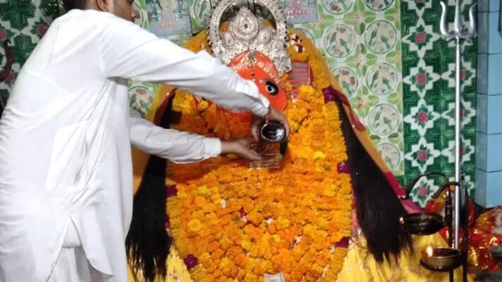 टोंक का अनोखा मंदिर: लाल फूल गिरने पर पूरी होती है मनोकामना, गुरु द्रोणाचार्य ने की थी यहां तपस्या!