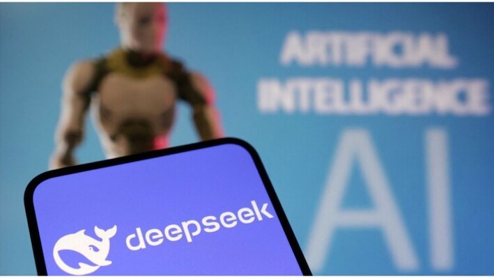 AI को लेकर अमेरिकी सरकार का बड़ा फैसला: सरकारी दफ्तरों में बैन हुआ चीन का DeepSeek, जानिए क्या है असली वजह
