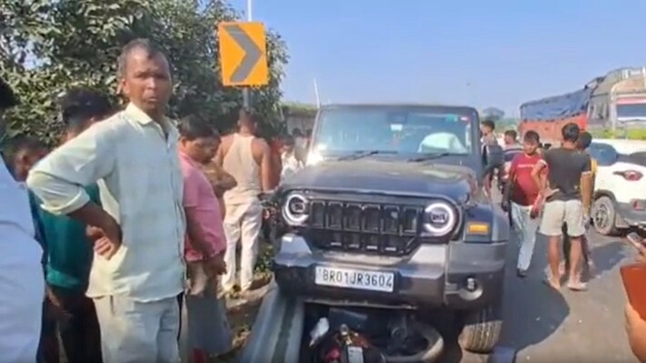 बेगूसराय में भीषण सड़क हादसा, तेज रफ्तार थार ने बाइक सवार महिला, पुरुष और बच्चे को कुचला, तीनों की दर्दनाक मौत