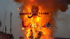 भारत में 'रावण दहन' की परंपरा कितनी पुरानी है? आखिर कब हुई थी 'लंकेश' का पुतला जलाने की शुरुआत