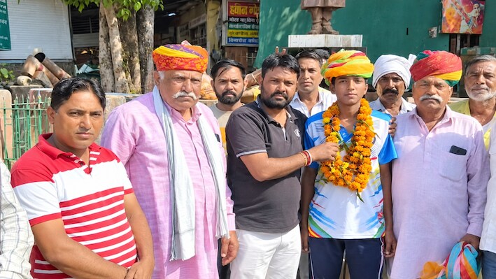 14 साल से कम उम्र में कमाल: राजस्थान के लाल ने नेशनल चैंपियनशिप में जीता कांस्य, गांव लौटने पर हुआ भव्य स्वागत