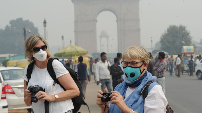 दिल्ली-NCR में GRAP-1 लागू; प्रदूषण पर लगाम की तैयारी, जानिए किन गतिविधियों पर रहेगी रोक