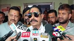 'इस बार टोटका नहीं चलेगा', नीरज कुमार पर फिर अनंत सिंह का प्रहार, इधर जदयू ने जारी किया लेटर