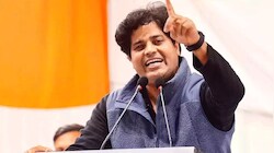Jamia के प्रदर्शनकारी छात्रों से मिले कांग्रेस सांसद इमरान प्रतापगढ़ी, बोले- राहुल गांधी सदन में उठाएंगे आवाज