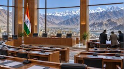लद्दाख में बड़ा प्रशासनिक फेरबदल: LAHDC कारगिल भंग, 8 नई परिषदों और 100 सीटों का खाका तैयार