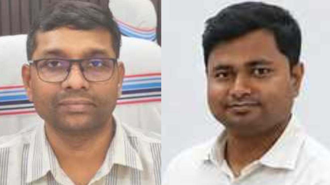 भागलपुर शिक्षा विभाग में 98 लाख का घोटाला, डीएम ने लिया एक्शन... DEO चंदन कुमार और DPO शशि चंद चौधरी सस्पेंड भागलपुर शिक्षा विभाग में 98 लाख का घोटाला, डीएम ने लिया एक्शन... DEO चंदन कुमार और DPO शशि चंद चौधरी सस्पेंड