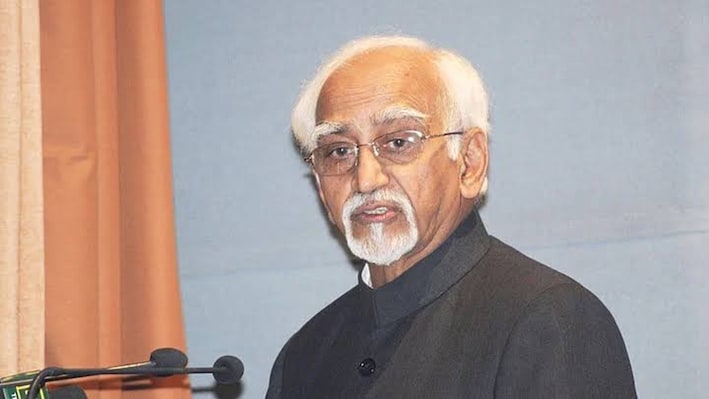 SIR पर घमासानः हामिद अंसारी का बड़ा बयान, प्रोटेस्ट पर बोले- अपना देश ऐसे ही चलता है