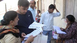 दिल्ली की वोटर लिस्ट में नाम जुड़वाने का मौका, 4.56 लाख लोगों ने किया आवेदन