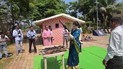 दशहरे पर शस्त्र पूजन के बाद SP की हर्ष फायरिंग पर सवाल, पुलिस मुख्यालय ने मांगा स्पष्टीकरण