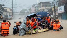स्मार्टफोन-गाड़ियों से लेकर शेयर बाजार तक पर संकट के बादल, दुनिया को बहुत महंगा पड़ने जा रहा 'चांपी' तूफान?