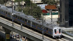 दिल्ली मेट्रो में उठे सरकार पर सवाल, पुलिस ने दर्ज की FIR, क्या है मामला?