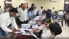 प्रतापगढ़ जिला प्रमुख की कुर्सी पर किसका राज: टिकटों ने बदला सियासी गणित