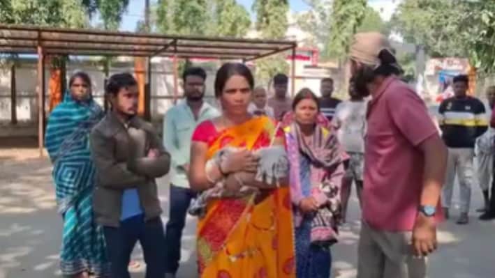 छिंदवाड़ा जिला अस्पताल में कोहराम! 3 दिन में 2 नवजातों समेत 4 की मौत, स्वास्थ्य व्यवस्था पर उठे सवाल