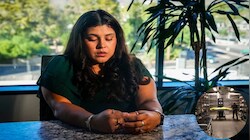 डॉक्टर ने मृत बताया, मुर्दाघर में जिंदा मिला बच्चा: बेटे को खोने का गम मना रही मां को 5 घंटे बाद मिली ऐसी खबर; पागलों की तरह चीख पड़ी