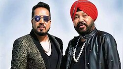 दलेर मेहंदी स्टेज विवाद: आर्टिस्ट की गरिमा से समझौता नहीं... मंत्री की माफी से शांत हुआ मामला, मीका की टीम ने दिया बयान