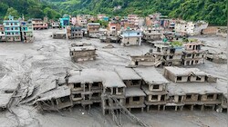 पिघलती बर्फ का डर, नेपाल ने कसी कमर: त्रासदी के बाद बड़ा फैसला, छह नदी बेसिनों में लगेगा वार्निंग सिस्टम; कैसे करता है काम?