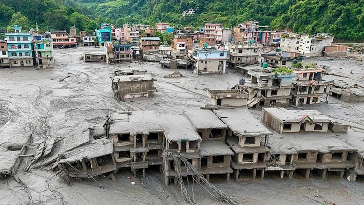 पिघलती बर्फ का डर, नेपाल ने कसी कमर: त्रासदी के बाद बड़ा फैसला, छह नदी बेसिनों में लगेगा वार्निंग सिस्टम; कैसे करता है काम?