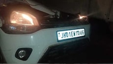 गिरिडीह में दर्दनाक हादसा, ट्रेलर में फंसी कार को 6 KM तक घसीटता रहा चालक, एक की मौत, दो की हालत गंभीर