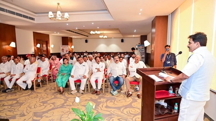 कांग्रेस का बड़ा प्लान: दिल्ली महारैली में 10 लाख की भीड़ जुटाने का दावा, राजस्थान से पहुंचेंगे 1 लाख कार्यकर्ता