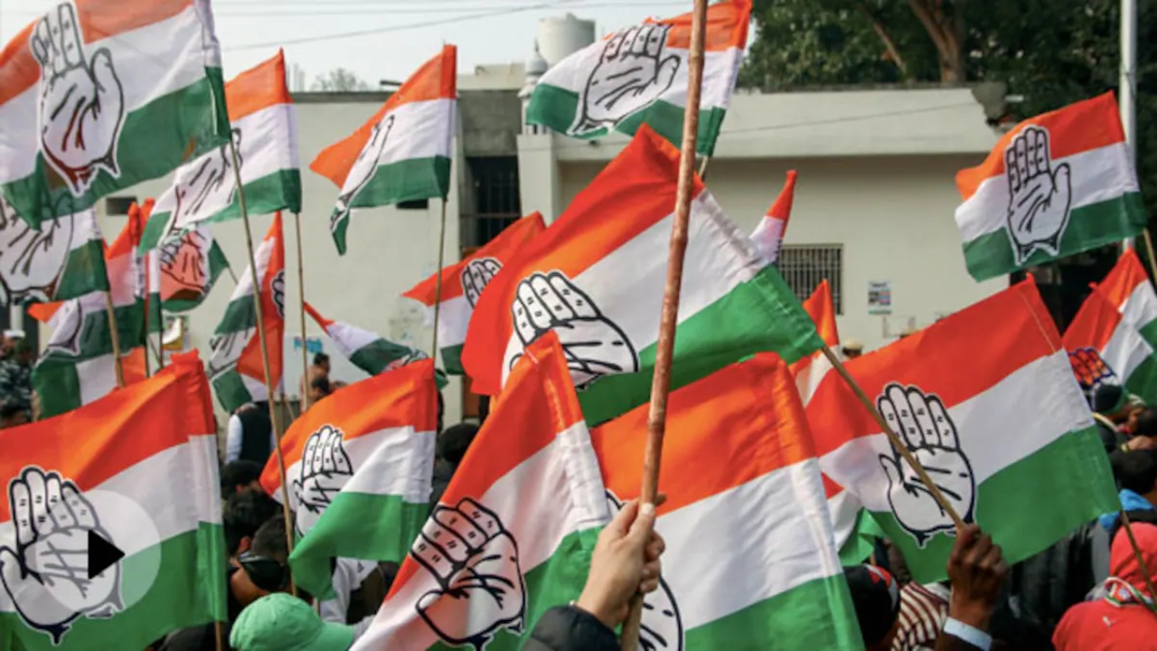'दिल्ली चलो' मार्च में उमड़ी भीड़: यूथ कांग्रेस ने जयपुर शहीद स्मारक से PCC तक निकाला पैदल मार्च 'दिल्ली चलो' मार्च में उमड़ी भीड़: यूथ कांग्रेस ने जयपुर शहीद स्मारक से PCC तक निकाला पैदल मार्च
