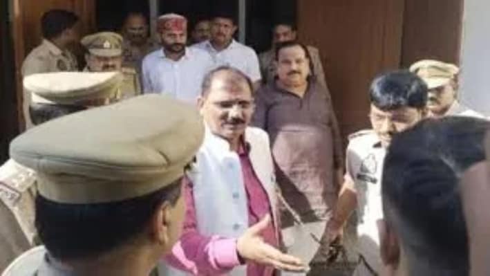 19 साल पुराने दोहरे हत्याकांड में बड़ा फैसला: ब्लॉक प्रमुख समेत 8 दोषी करार, आजमगढ़ कोर्ट सुनाएगी सजा