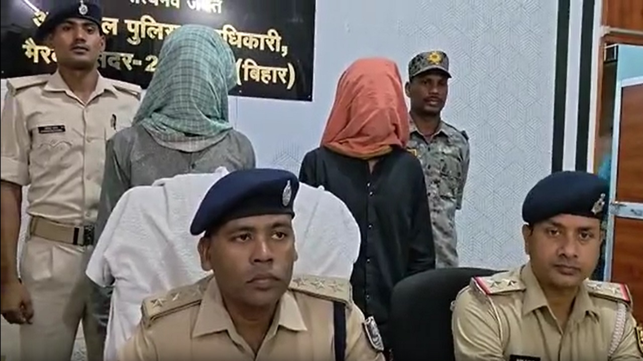 मिथुन का क्यों किया गया था मर्डर? पुलिस ने कर दिया खुलासा, 10 साल से था महिला से अवैध संबंध मिथुन का क्यों किया गया था मर्डर? पुलिस ने कर दिया खुलासा, 10 साल से था महिला से अवैध संबंध