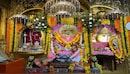 करवा चौथ पर दर्शन के लिए 700 सीढ़ियां चढ़ते हैं भक्त, जानिए 570 साल पुराना इतिहास!