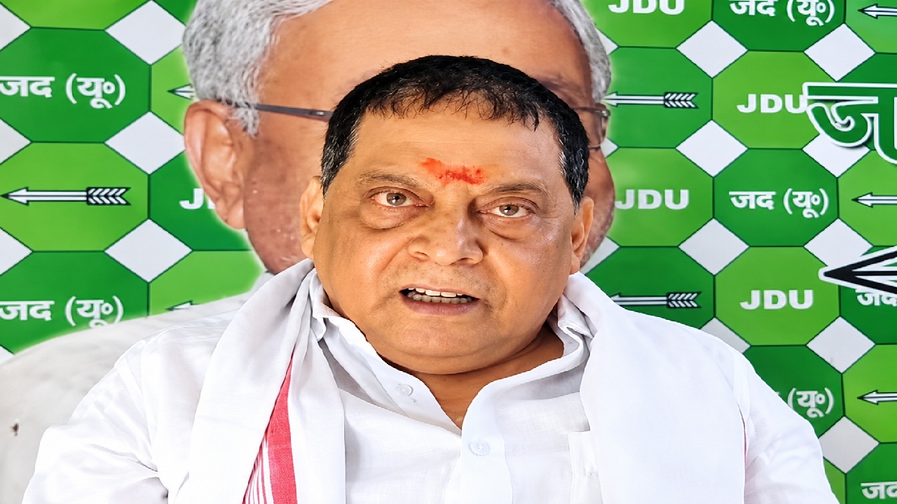 ऐ गुंजन... अरे मिठइया ले जा रे: नीरज कुमार ने तो अनंत सिंह को रोस्ट कर दिया ऐ गुंजन... अरे मिठइया ले जा रे: नीरज कुमार ने तो अनंत सिंह को रोस्ट कर दिया