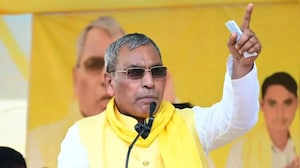 मौलवी-मौलाना ही मुसलमानों के असली दुश्मन: मस्जिद ध्वस्तीकरण वाले बयान पर राजभर का पलटवार