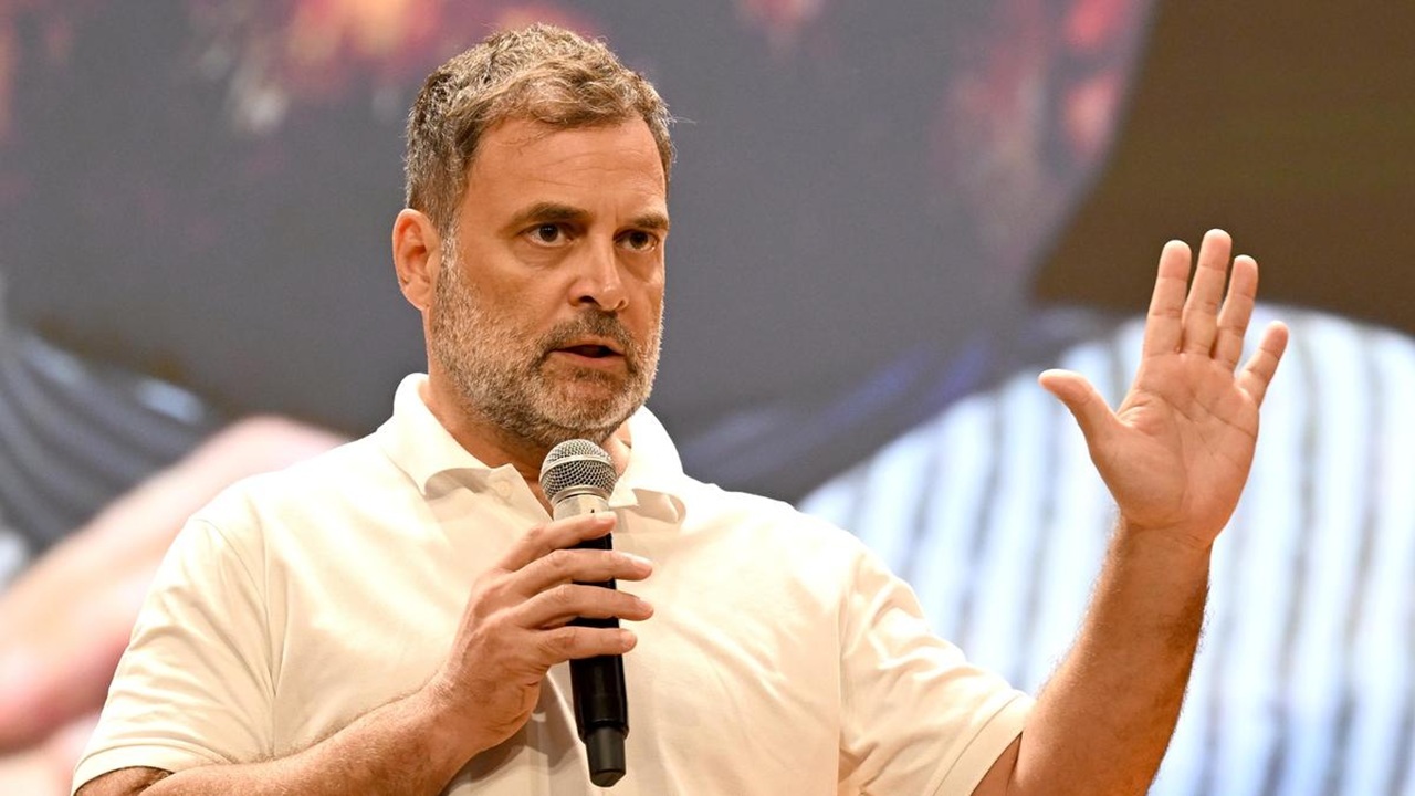 कांग्रेस की महारैलीः CTI की अपील के बाद भी राहुल गांधी ने नहीं बदला इरादा, लोगों से 1 नवंबर को 'मार्च' की अपील कांग्रेस की महारैलीः CTI की अपील के बाद भी राहुल गांधी ने नहीं बदला इरादा, लोगों से 1 नवंबर को 'मार्च' की अपील