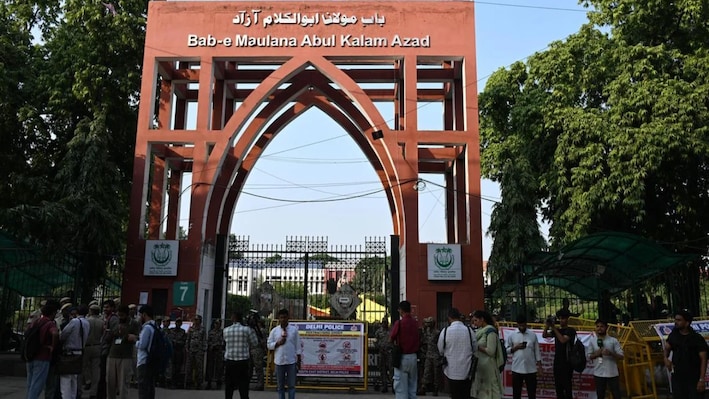 20 साल के बाद होंगे Jamia में छात्र संघ चुनाव: मानी गई छात्रों की मांगें, इस तारीख तक होंगे इलेक्शन!