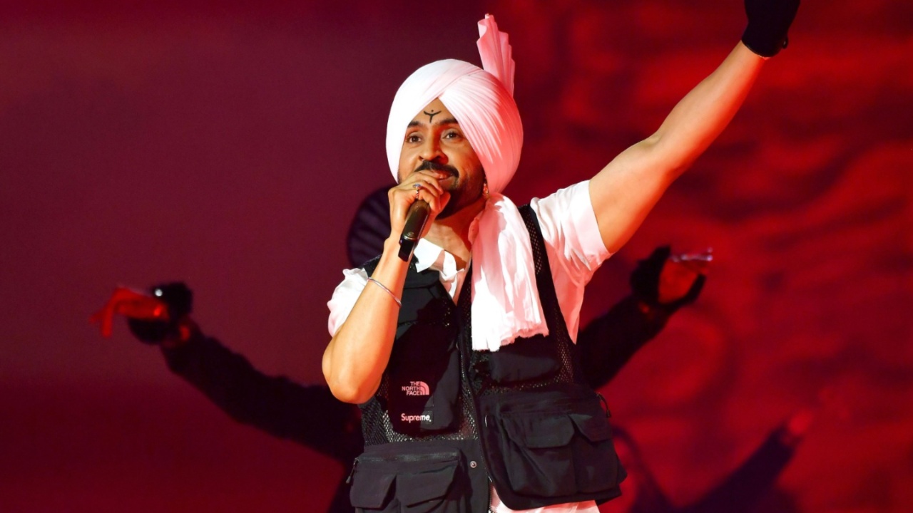 दिल्ली में दिलजीत दोसांझ का कॉन्सर्ट; घर से निकलने से पहले जान लें टाइमिंग, बारिश के बीच छाता ले जाने की इजाजत नहीं; जानें पूरी डिटेल दिल्ली में दिलजीत दोसांझ का कॉन्सर्ट; घर से निकलने से पहले जान लें टाइमिंग, बारिश के बीच छाता ले जाने की इजाजत नहीं; जानें पूरी डिटेल