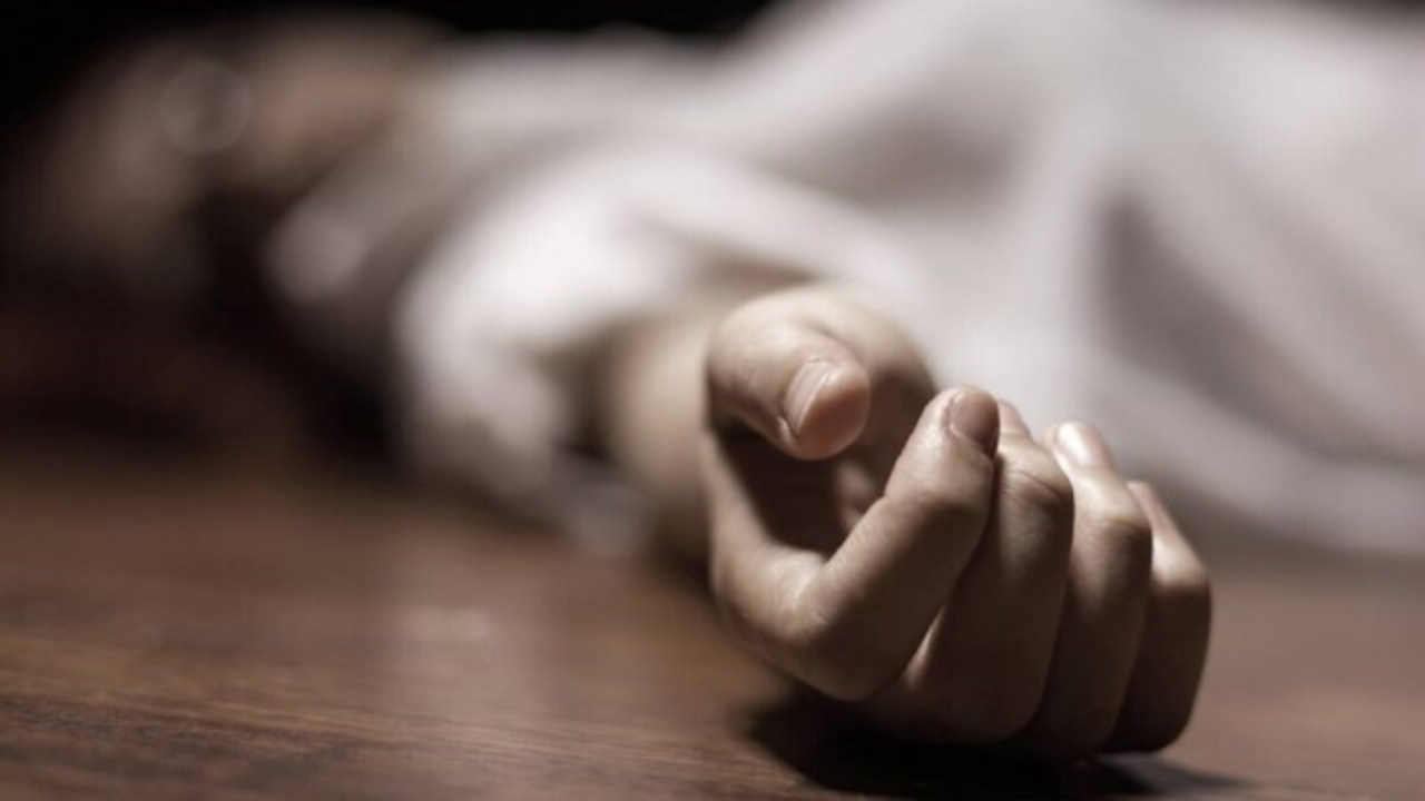 रांची के मांडर में जमीन विवाद को लेकर राम उरांव की गोली मारकर हत्या, पुलिस ने 3 को दबोचा रांची के मांडर में जमीन विवाद को लेकर राम उरांव की गोली मारकर हत्या, पुलिस ने 3 को दबोचा