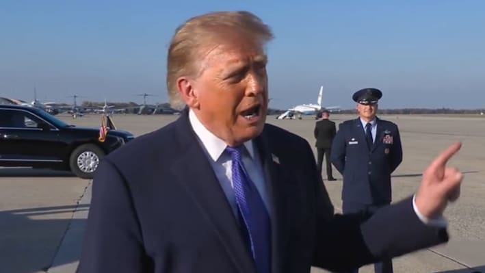 US Midterm Election: सेहत पर सवाल सुन भड़के ट्रंप, पत्रकार के लुक पर किया कमेंट; बोले- पहले अपनी फिटनेस सुधारो
